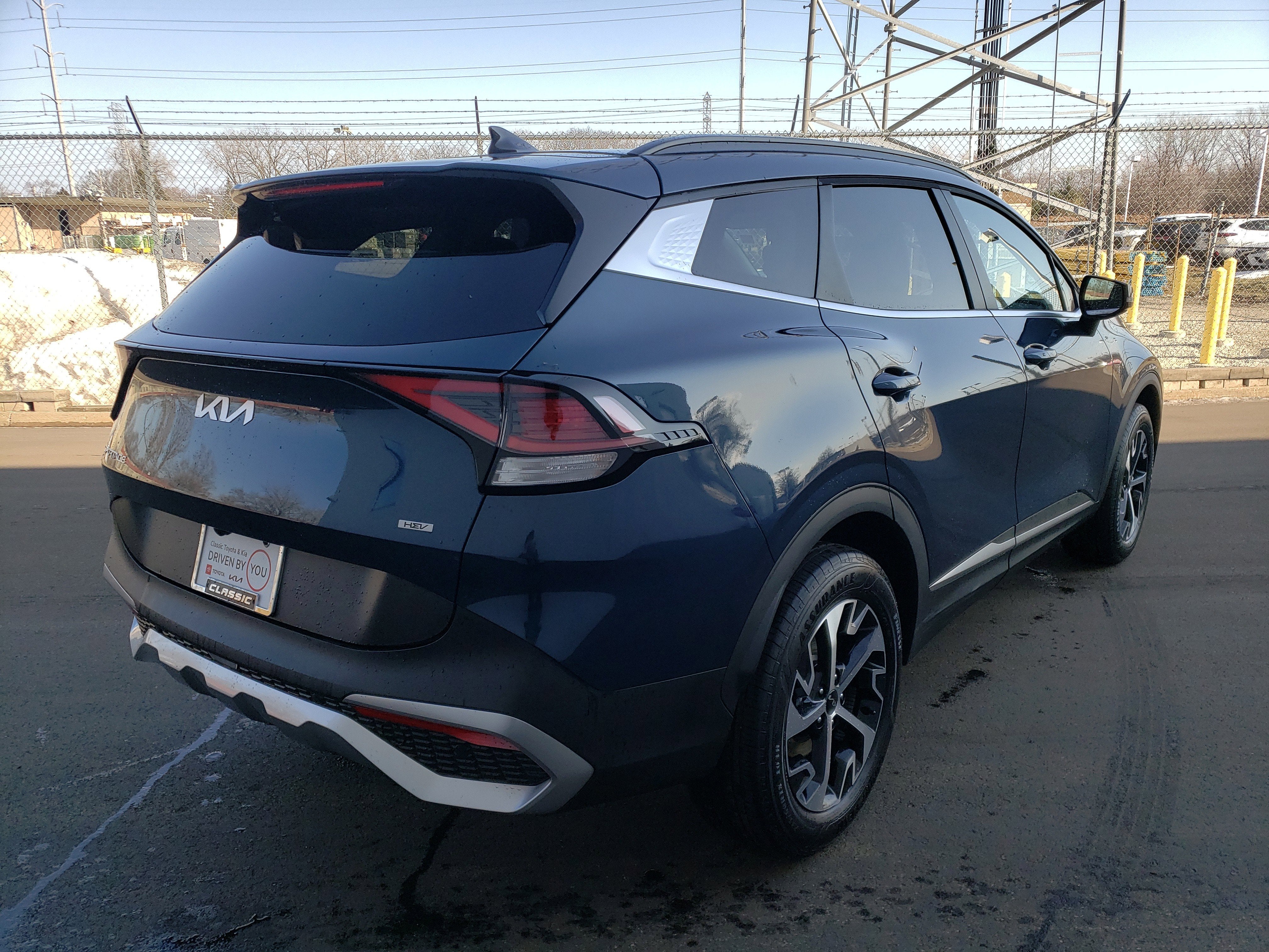 2025 Kia Sportage Hybrid EX