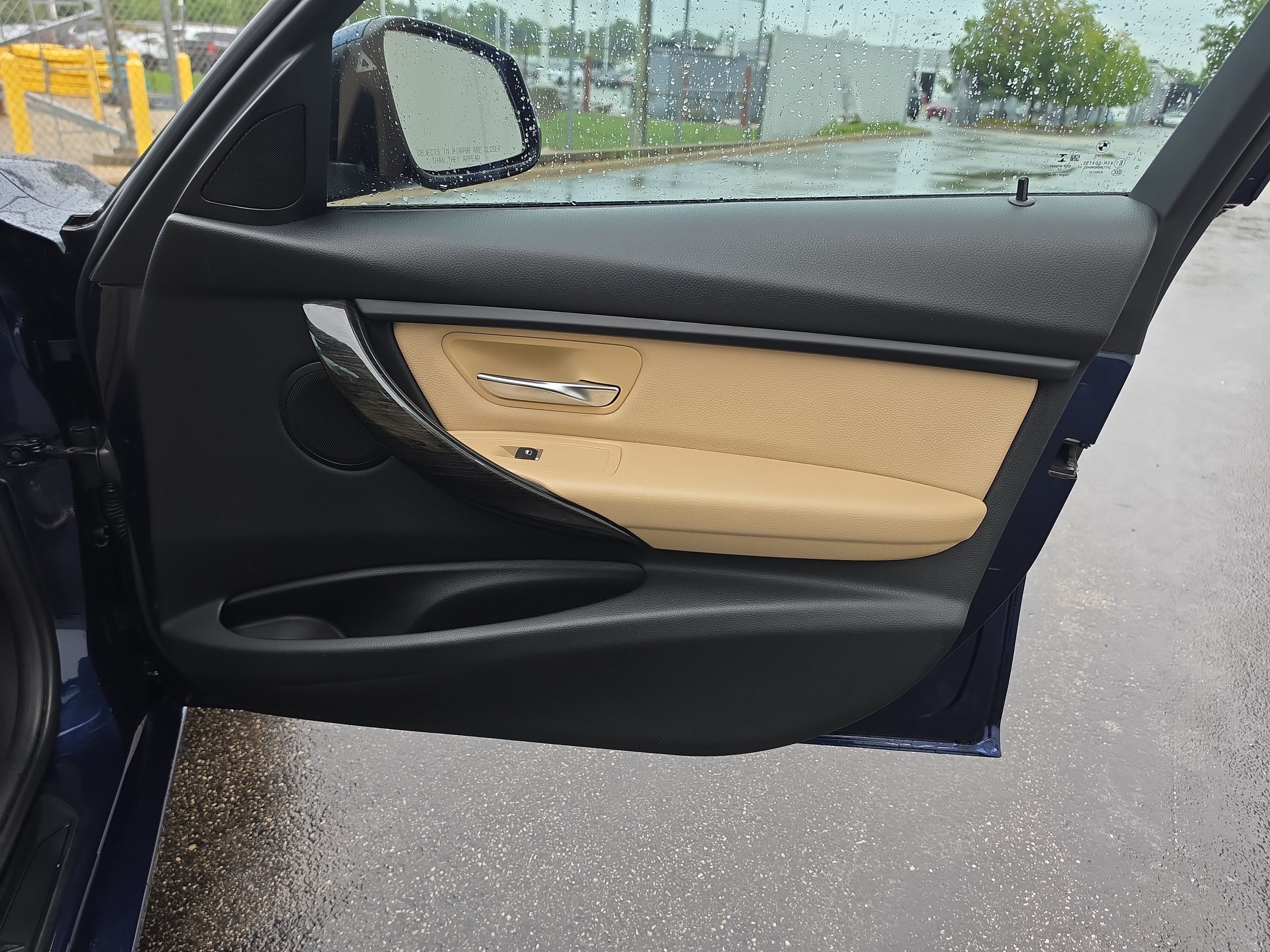 2018 BMW 3 Series 320i xDrive