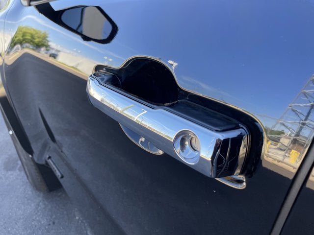 2026 Toyota Tacoma Limited - Photo 10