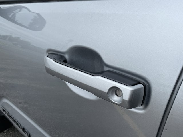 2026 Toyota Tacoma TRD Sport - Photo 9