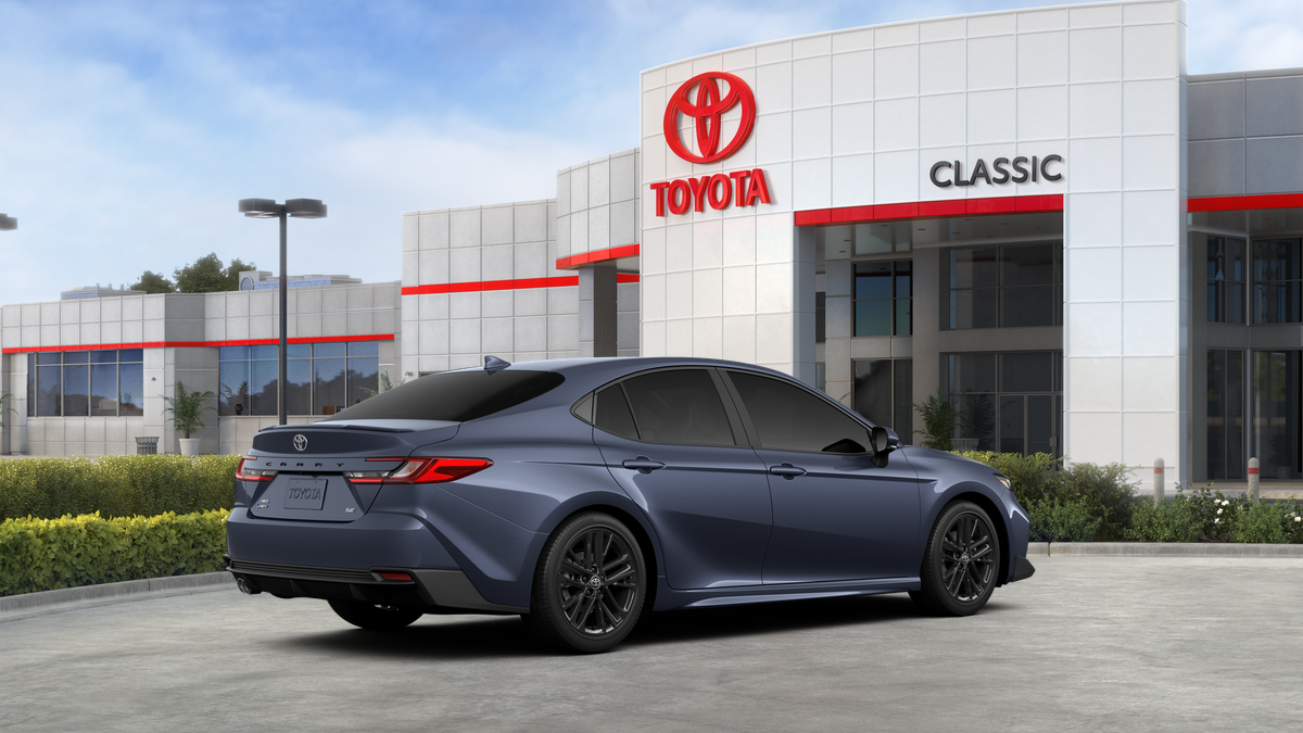 2026 Toyota Camry SE AWD