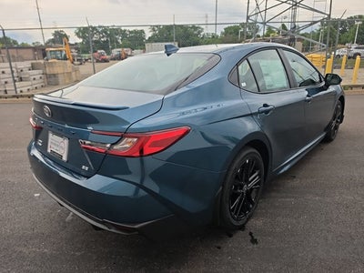 2026 Toyota Camry SE AWD