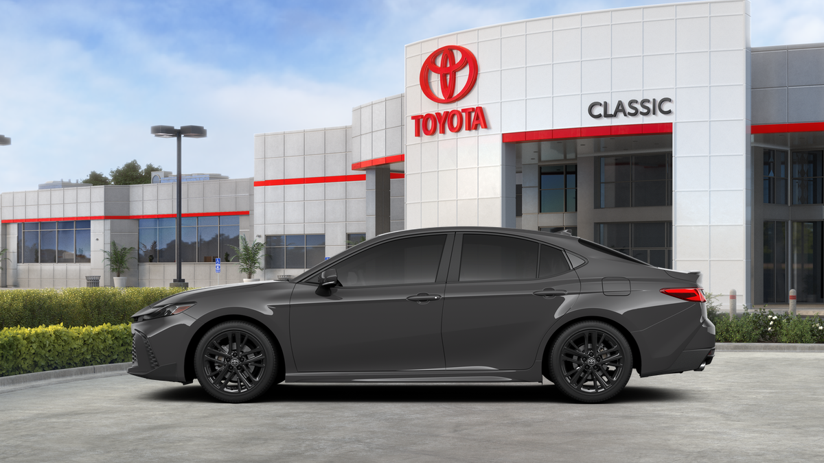 2026 Toyota Camry SE AWD