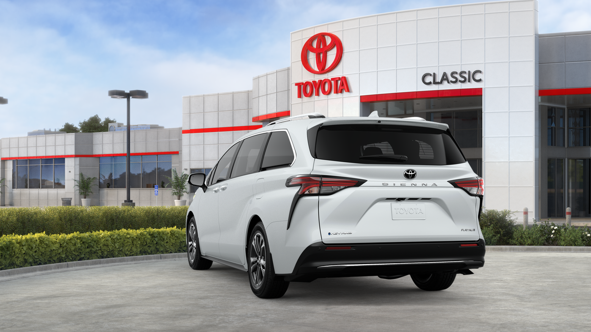 2026 Toyota Sienna Platinum
