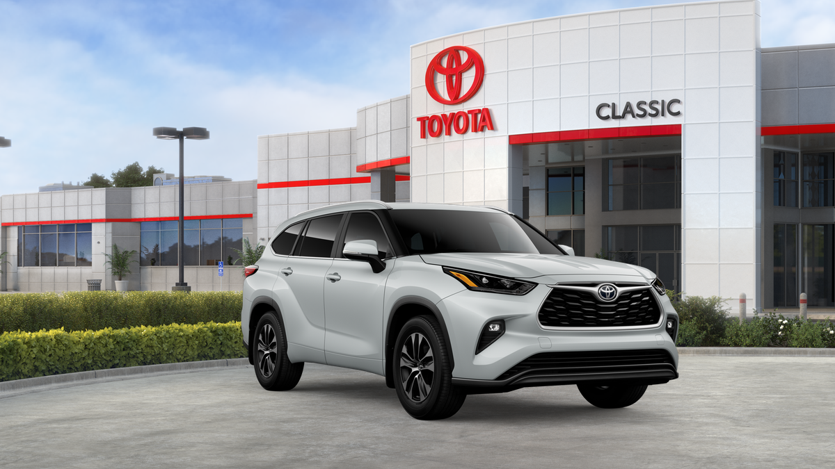 2026 Toyota Highlander XLE