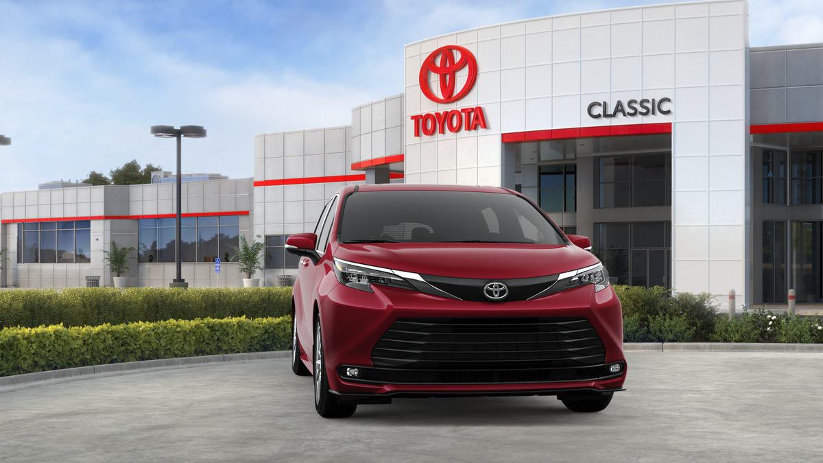 2026 Toyota Sienna XLE