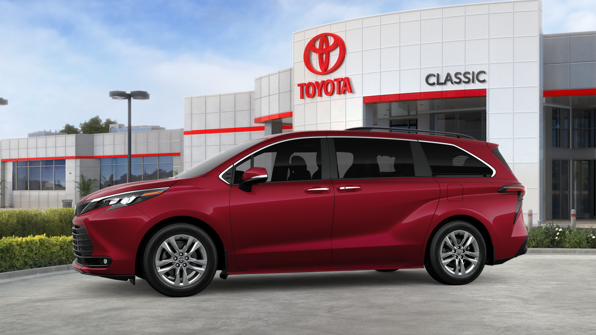 2026 Toyota Sienna XLE