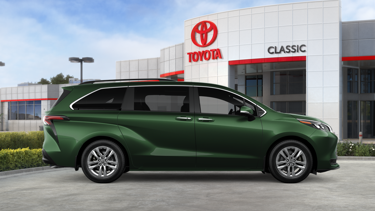 2026 Toyota Sienna XLE