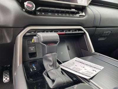 2026 Toyota Tundra i-FORCE MAX Tundra Platinum