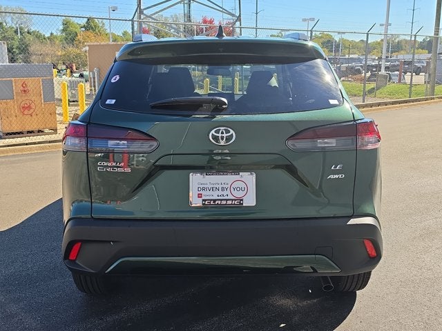 2026 Toyota Corolla Cross LE
