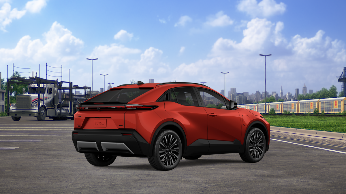 2026 Toyota C-HR XSE
