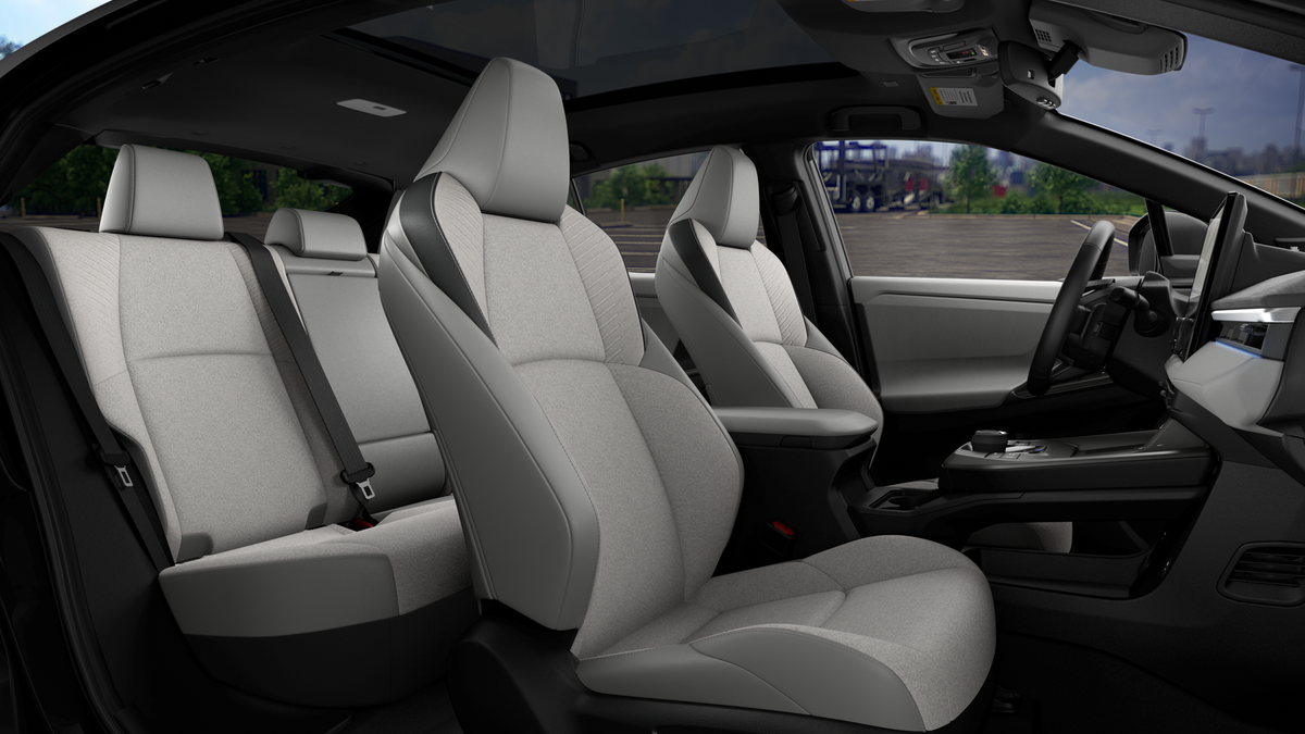 2026 Toyota C-HR XSE