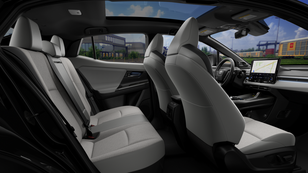 2026 Toyota C-HR XSE