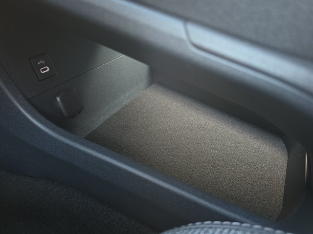 2026 Toyota bZ XLE - Photo 26