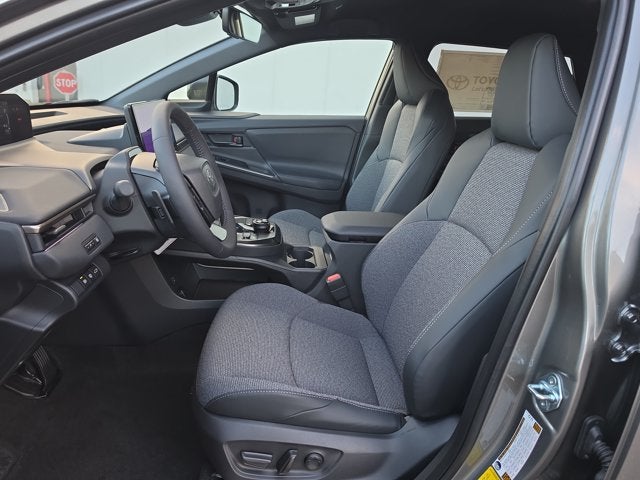 2026 Toyota bZ XLE - Photo 27