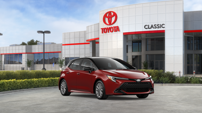 2026 Toyota Corolla Hatchback SE