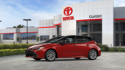 2026 Toyota Corolla Hatchback SE