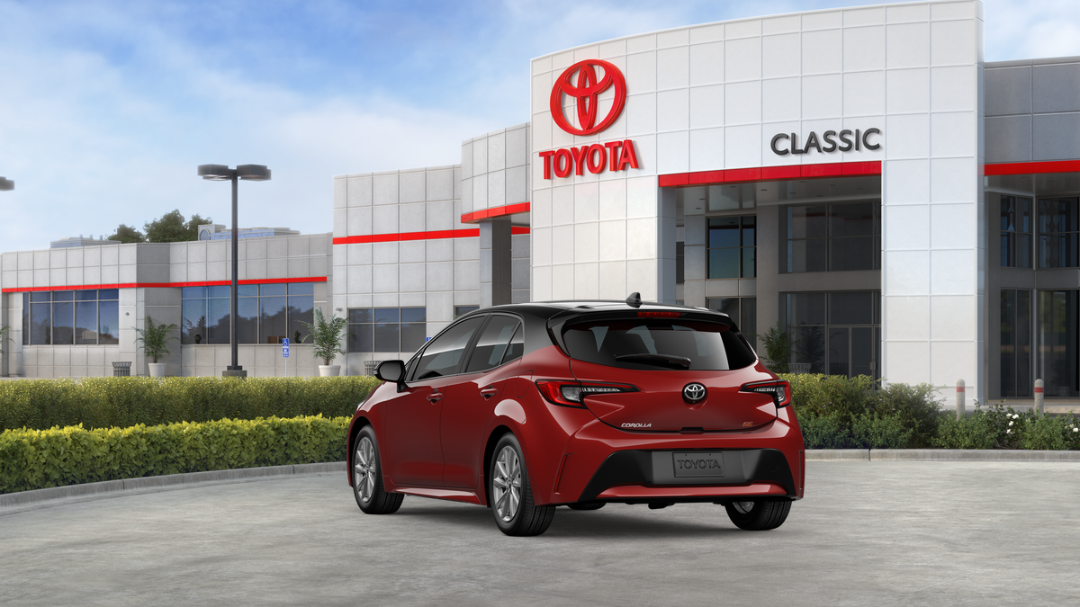 2026 Toyota Corolla Hatchback SE