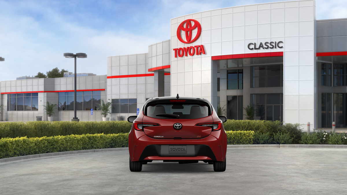 2026 Toyota Corolla Hatchback SE